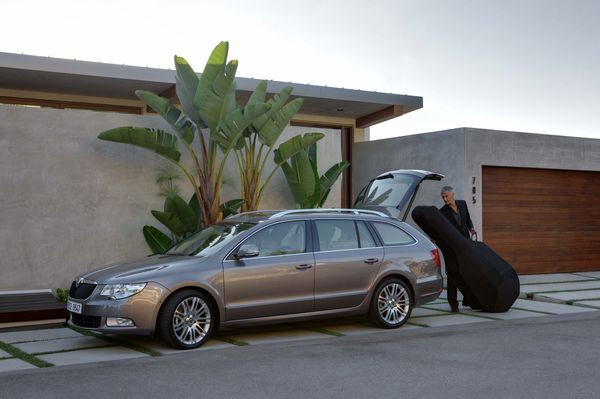 Skoda lance la nouvelle Superb Combi