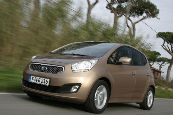 Kia lance son nouveau minispace