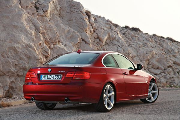 La BMW Série 3 Coupé s'offre un léger restyling