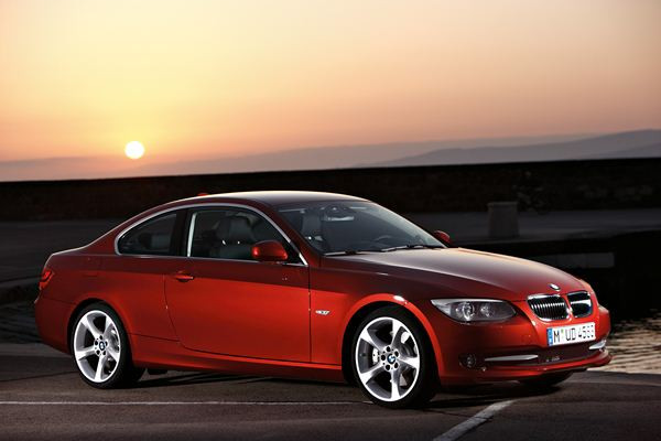 La BMW Série 3 Coupé s'offre un léger restyling