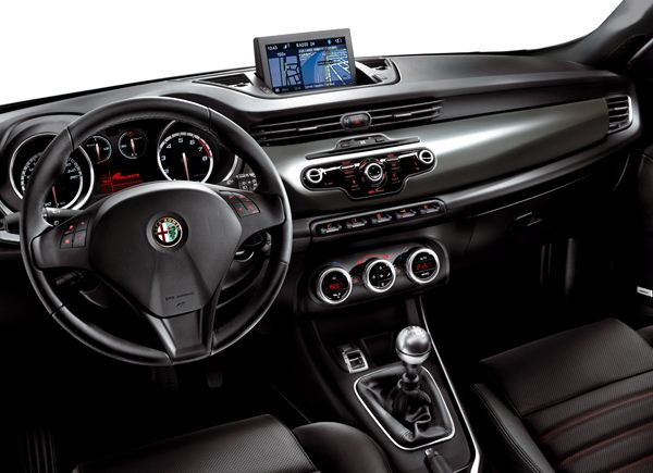 Alfa Romeo lève le voile sur les prix de la nouvelle Giulietta