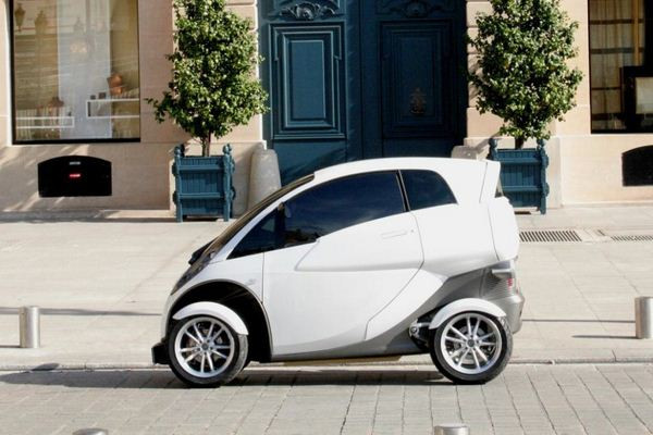 Lumeneo commercialise la nouvelle Smera électrique