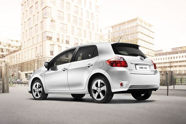 La Toyota Auris hybride commercialisée à partir de 23 900 euros