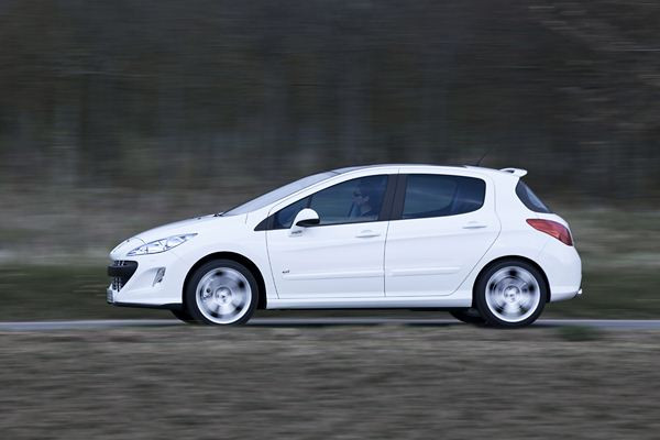 Peugeot lance la 308 GTi
