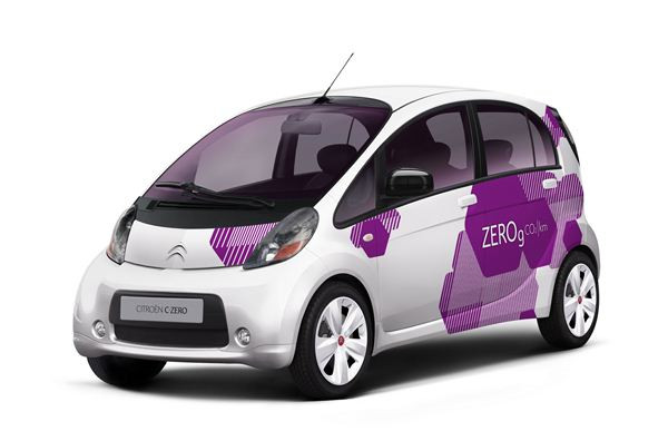 Premiers tours en ville avec la Citroën C-Zéro