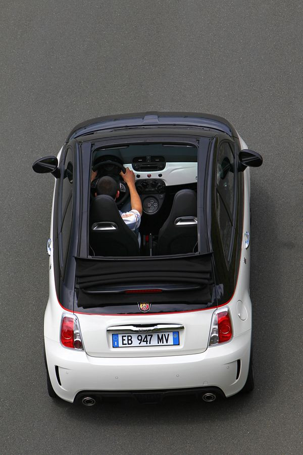 Abarth lance la 500C