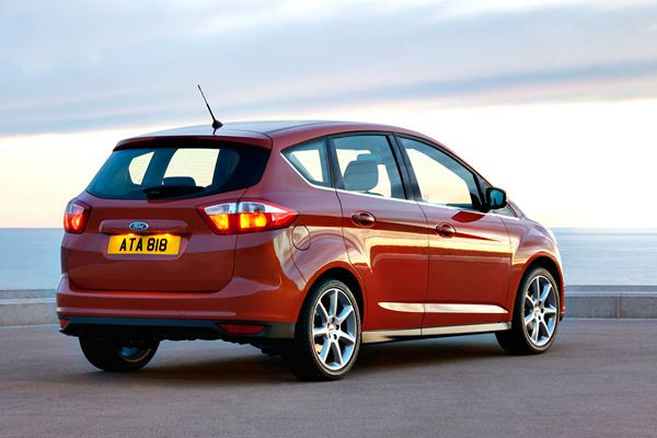 Le nouveau Ford C-Max entre en scène