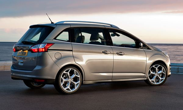 Le nouveau Ford Grand C-Max commercialisé à partir de 22 200 euros