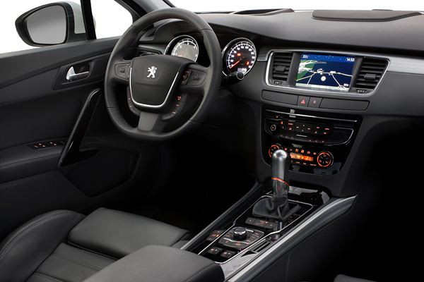 Peugeot lance la nouvelle 508