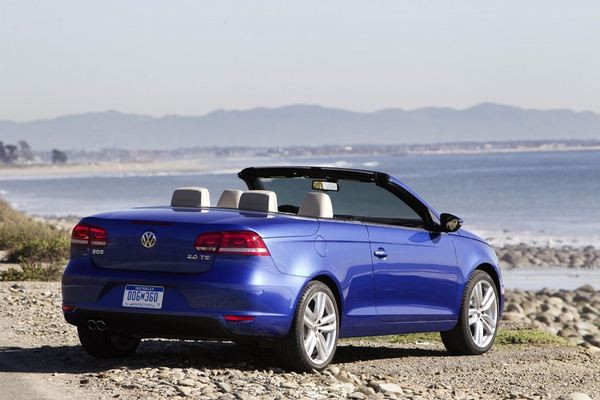 Le Volkswagen Eos s'offre un léger restyling