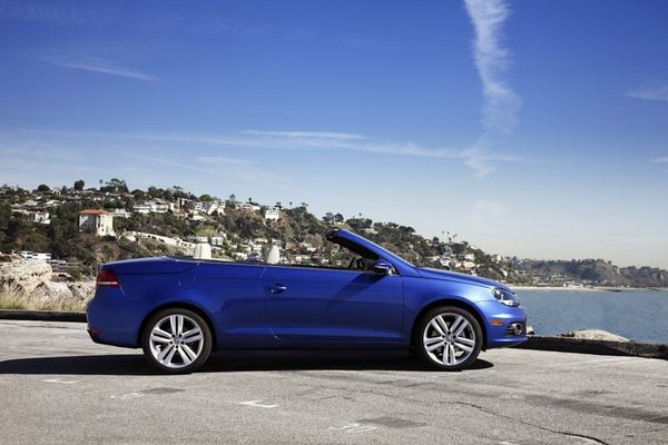 Le Volkswagen Eos s'offre un léger restyling