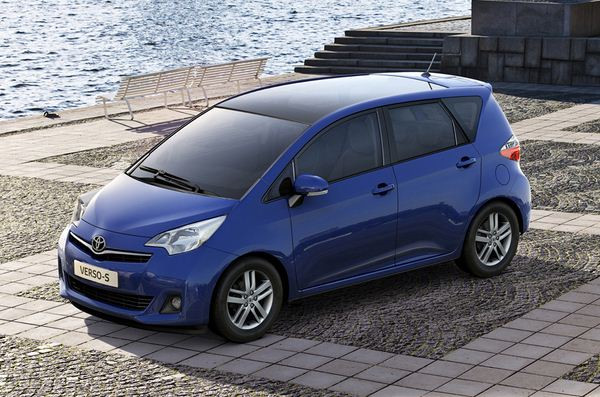 Toyota lance son nouveau petit monospace de moins de quatre mètres