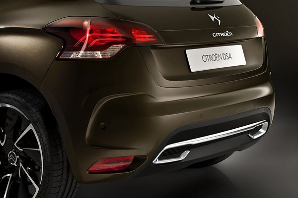 Le coupé surélevé quatre portes Citroën démarre à partir de 21 300 euros