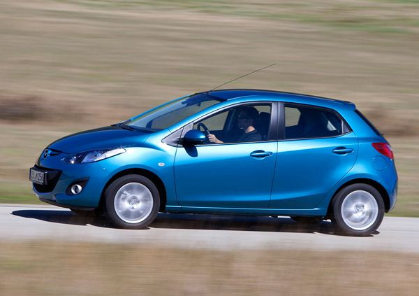 La Mazda 2 s'offre un léger restyling