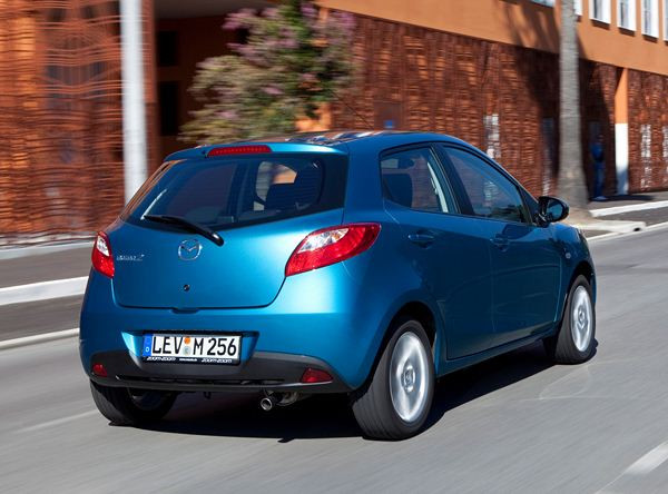 La Mazda 2 s'offre un léger restyling