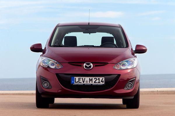 La Mazda 2 s'offre un léger restyling