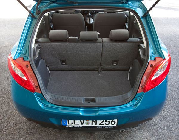 La Mazda 2 s'offre un léger restyling