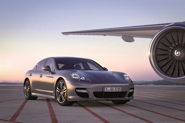 La Porsche Panamera Turbo S franchit le 0 à 100 km/h en moins de 4 secondes