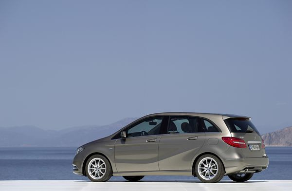 La nouvelle Mercedes Classe B commercialisée à partir de 25 900 euros