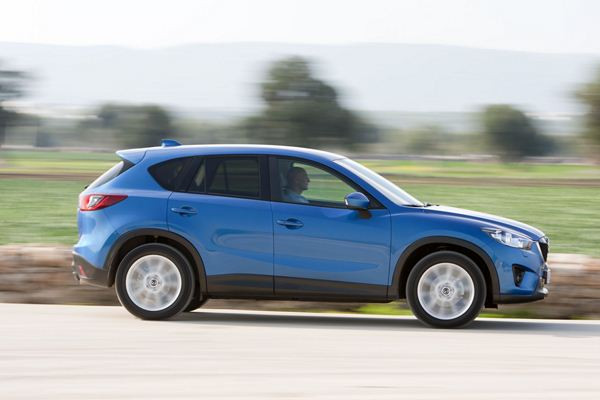 Premier prix à 24 890 euros pour le nouveau crossover compact CX-5 Mazda