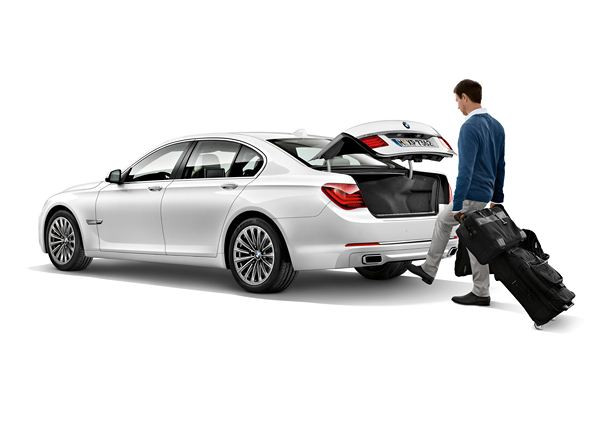 La routière grand luxe BMW Série 7 s'offre un restyling
