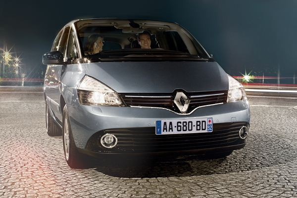 Le Renault Espace s'offre un léger restyling