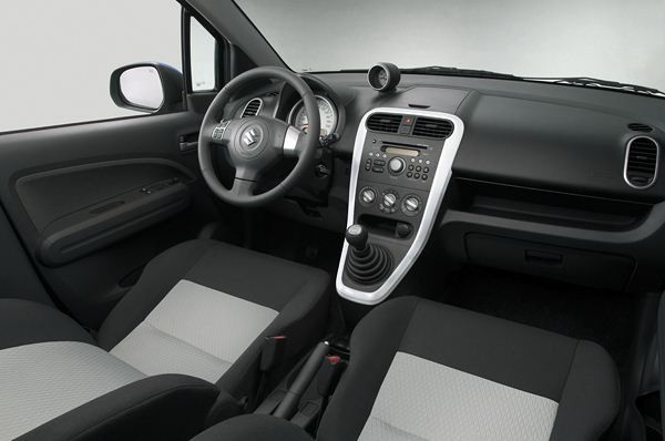 La Suzuki Splash s'offre un restyling estival
