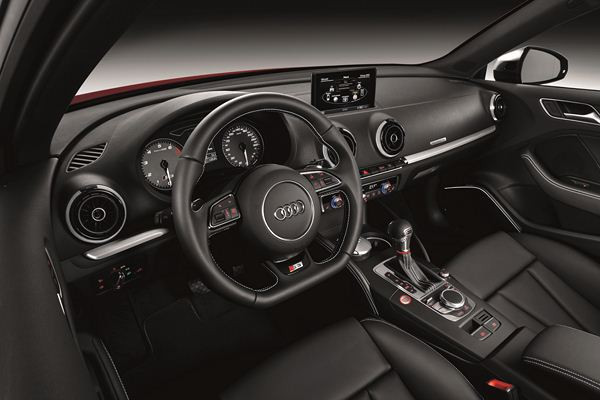 Une nouvelle Audi S3 de 300 ch avec un couple de 380 Nm