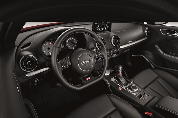 Une nouvelle Audi S3 de 300 ch avec un couple de 380 Nm