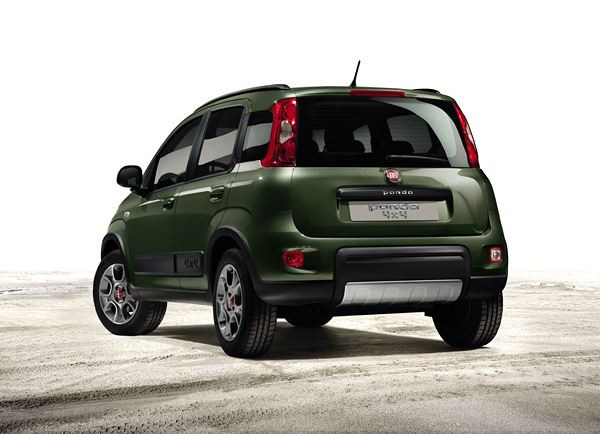 La nouvelle Fiat Panda 4x4 commercialisée à partir de 15 990 euros