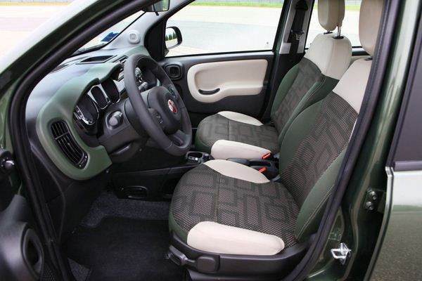 La nouvelle Fiat Panda 4x4 commercialisée à partir de 15 990 euros