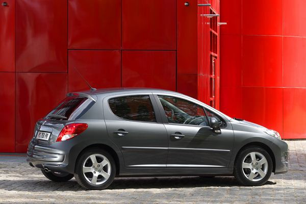 La Peugeot 207 plus commercialisée à partir de 12 950 euros
