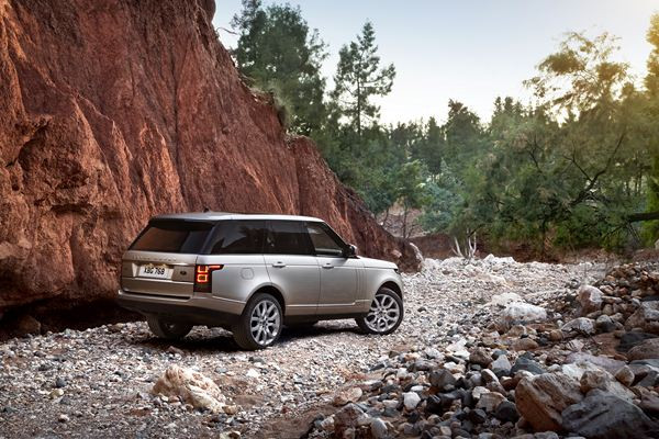 Un nouveau Range Rover combinant luxe, performances et aptitudes en tout-terrain