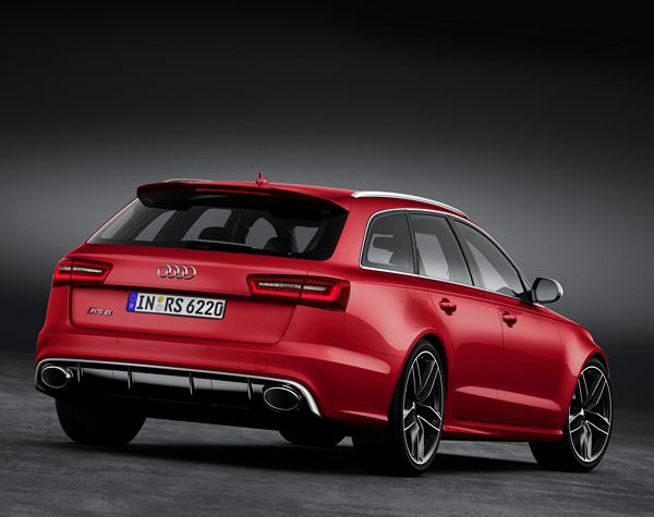 La nouvelle Audi RS 6 Avant à moteur 4.0 TFSI délivre une puissance de 560 ch