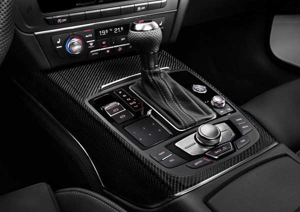 La nouvelle Audi RS 6 Avant à moteur 4.0 TFSI délivre une puissance de 560 ch