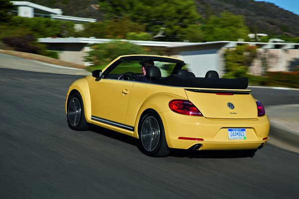 La nouvelle Volkswagen Coccinelle Cabriolet commercialisée à partir de 20 890 euros