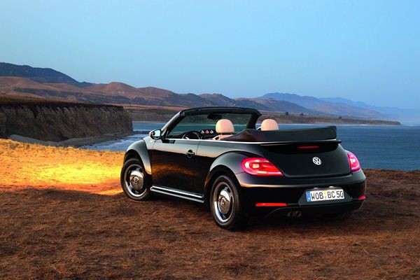 La nouvelle Volkswagen Coccinelle Cabriolet commercialisée à partir de 20 890 euros
