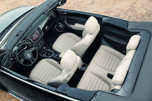 La nouvelle Volkswagen Coccinelle Cabriolet commercialisée à partir de 20 890 euros