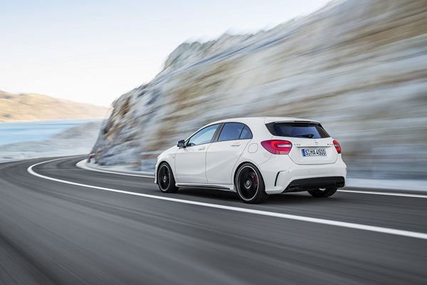 La Mercedes Classe A en mode AMG avec un moteur turbo de 360 ch