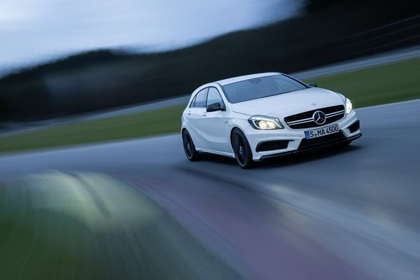 La Mercedes Classe A en mode AMG avec un moteur turbo de 360 ch