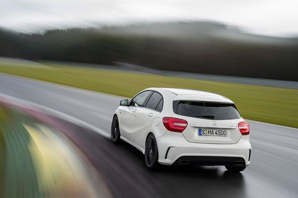 La Mercedes Classe A en mode AMG avec un moteur turbo de 360 ch