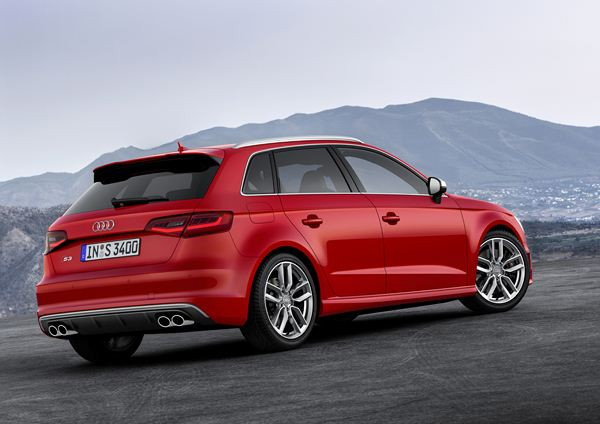 Une nouvelle Audi S3 Sportback de 300 ch avec un couple de 380 Nm