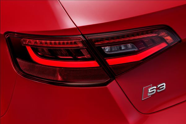 Une nouvelle Audi S3 Sportback de 300 ch avec un couple de 380 Nm