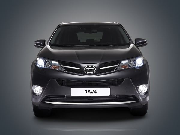 La quatrième génération du Toyota RAV4 entre en piste