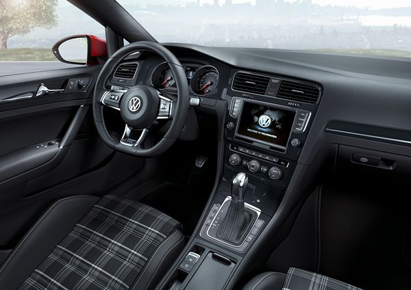 La Volkswagen Golf se décline en mode sportif diesel GTD