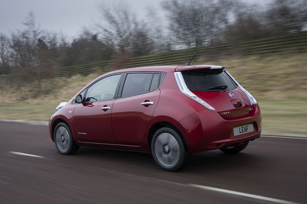 La Nissan Leaf électrique s’offre plus de 100 modifications fondées sur l'expérience client