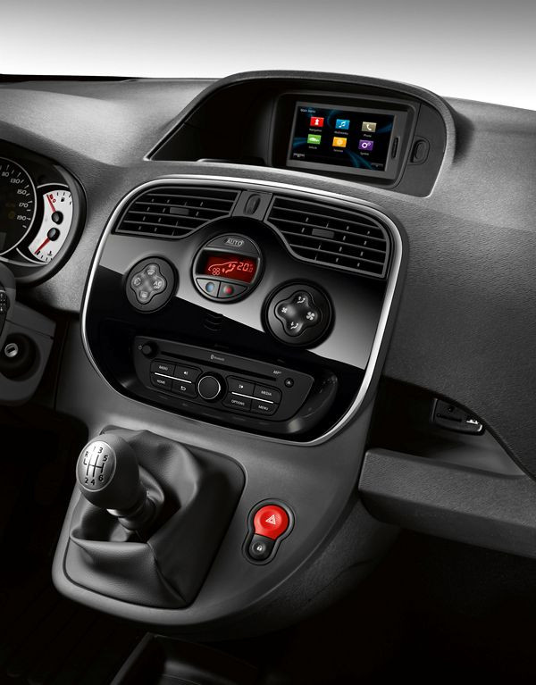 Le Renault Kangoo adopte la nouvelle identité de la marque avec une face avant inédite