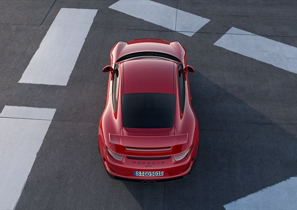 Porsche lance une nouvelle 911 GT3 de 475 ch à roues arrière directrices actives