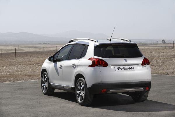 Le nouveau crossover urbain Peugeot 2008 commercialisé à partir de 15 200 euros