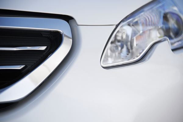 Le nouveau crossover urbain Peugeot 2008 commercialisé à partir de 15 200 euros